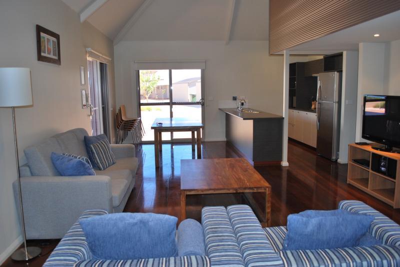 Exmouth Escape Resort Bagian luar foto