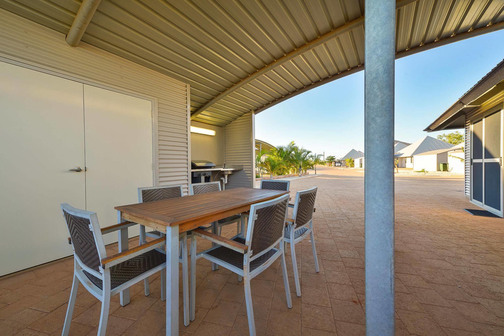 Exmouth Escape Resort Bagian luar foto